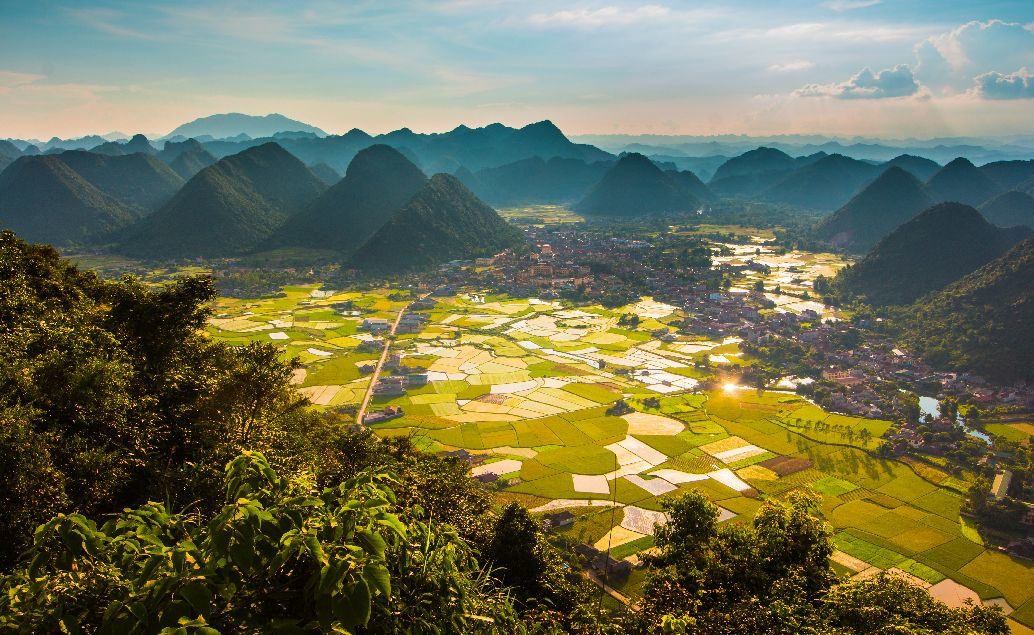 Zájazd luxusná zážitková dovolenka Vietnam
